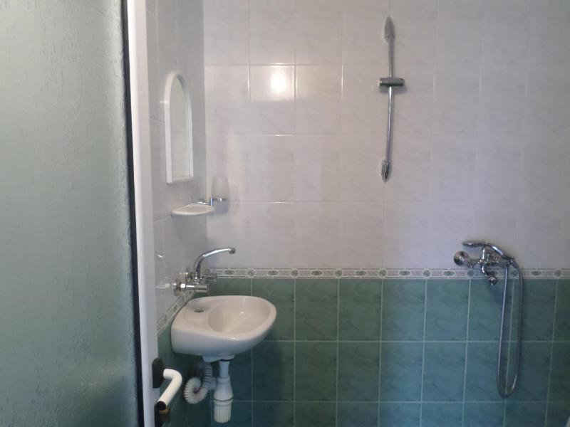 One-Bedroom Suite image 4
