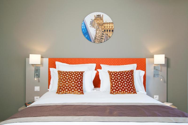 One-Bedroom Apartment image 1