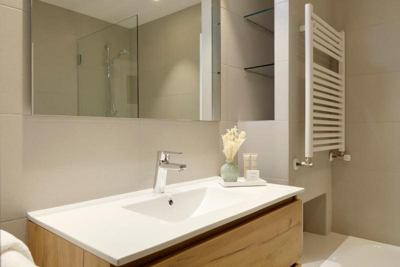 Larroka by FeelFree Rentals - image 3