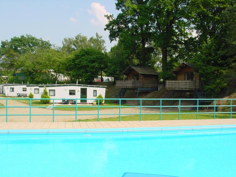 Quadruple Room with Balcony image 3