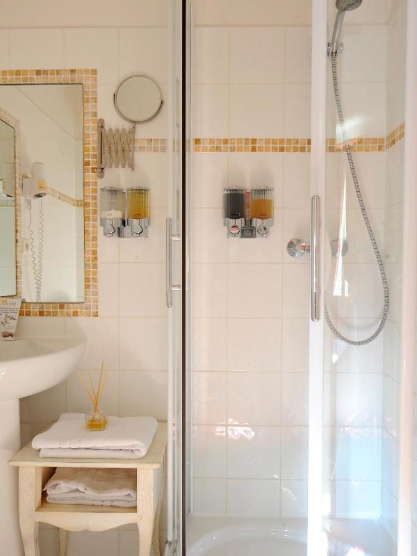 Triple Room - Spa Access for Adults Only image 2