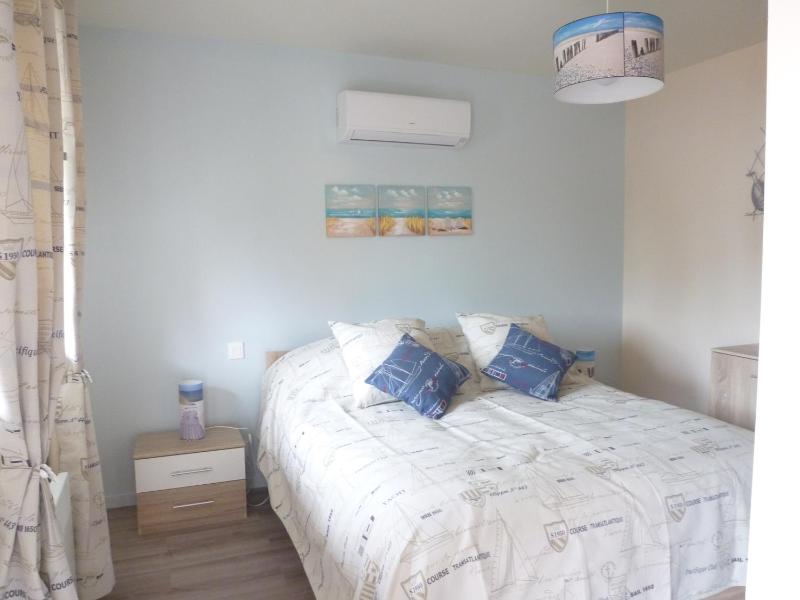 Double Room with Garden View image 2