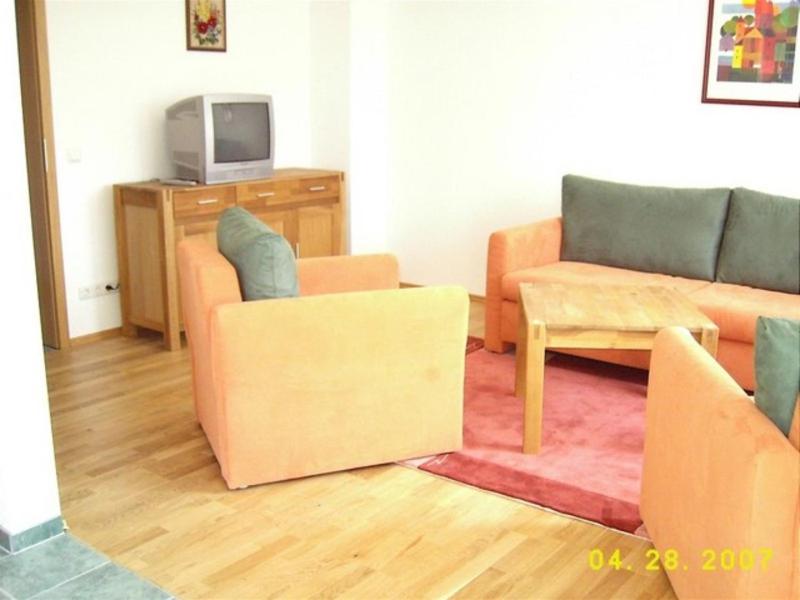 Apartment image 2