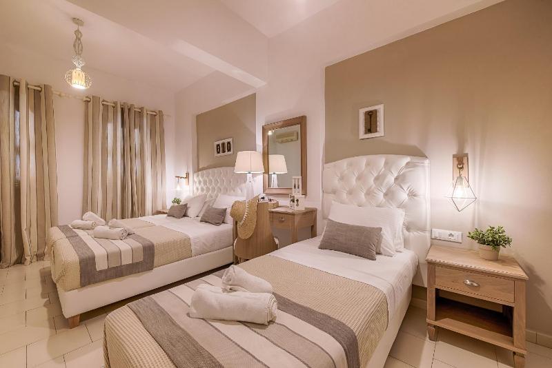 Triple Room image 3