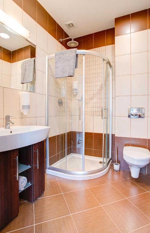 Apartment (2 Adults) image 3