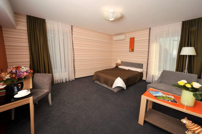 Single Room image 1