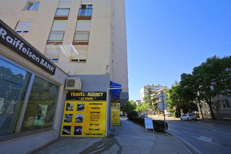 Apartment Zubčić - image 14