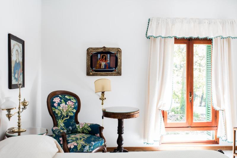 Superior Double Room image 4