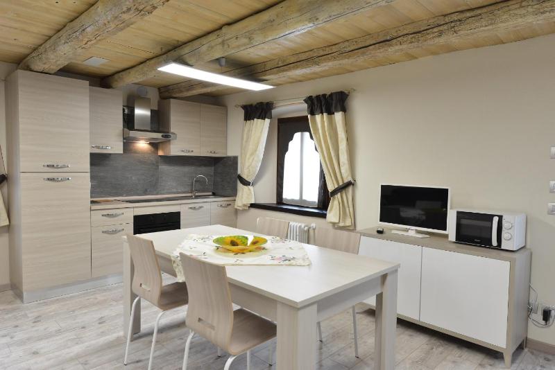 Apartment image 3