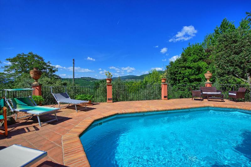 Three-Bedroom Villa image 1