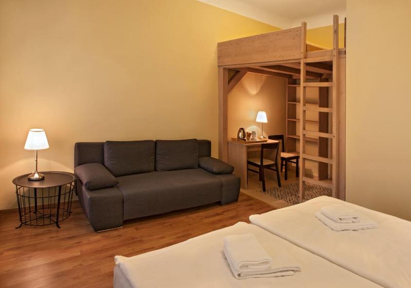 Family Room image 2