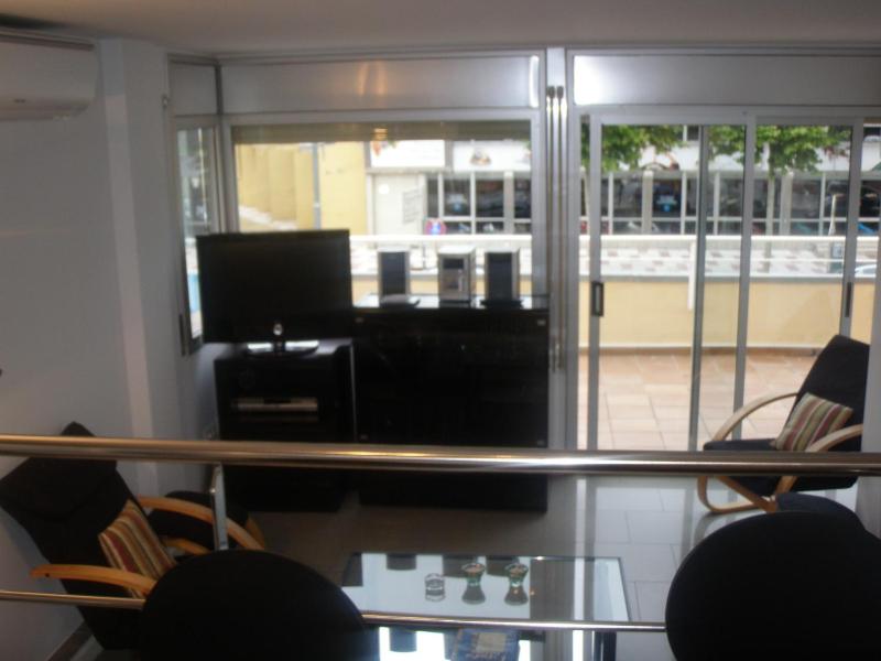 Saromar II Apartament amb dues terrasses per 6 persones a 5 minuts de la Platja Gran - image 9