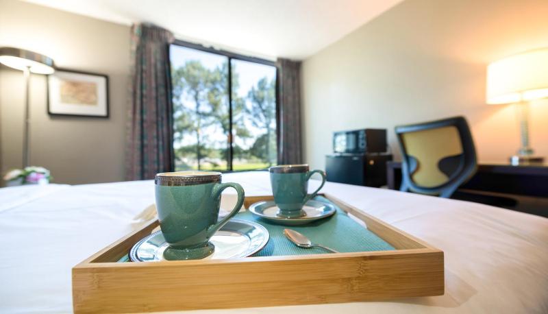 King Room with Two King Beds - Non-Smoking image 2