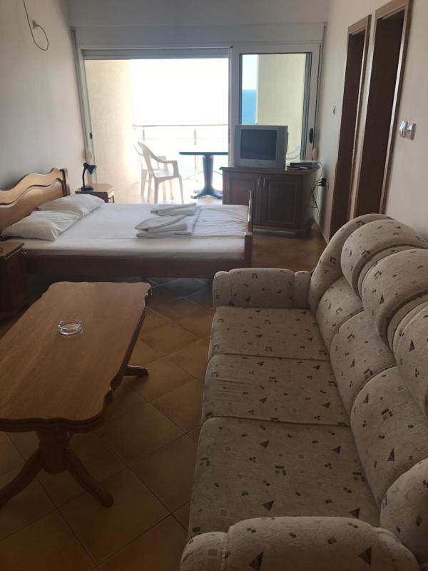 Studio with Sea View (4 Adults) image 4