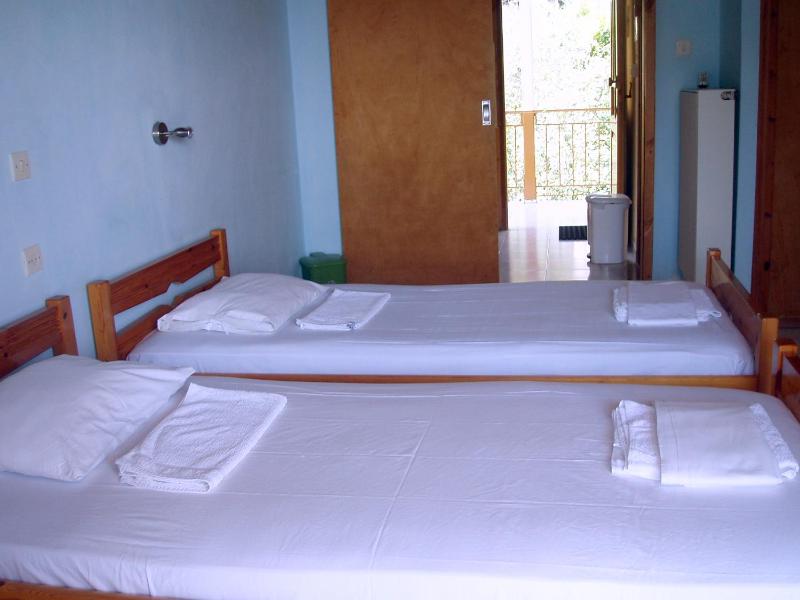 Studio with Sea View (2 Adults) image 3