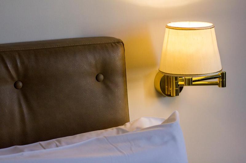 Suite (2 Adults + 2 Children) image 3