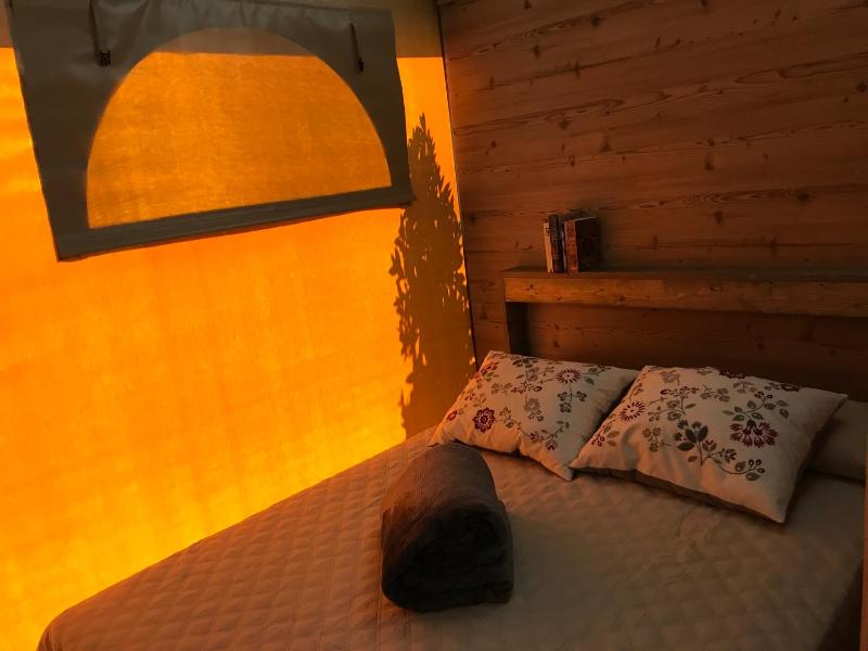 Tent image 2