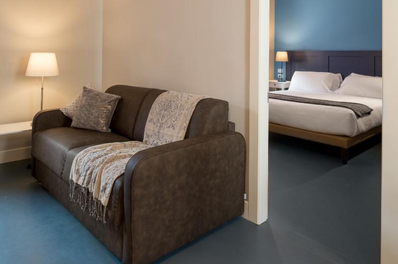 Superior Apartment image 4