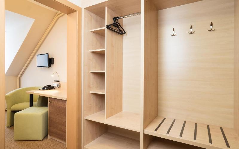 Superior Double or Twin Room image 4