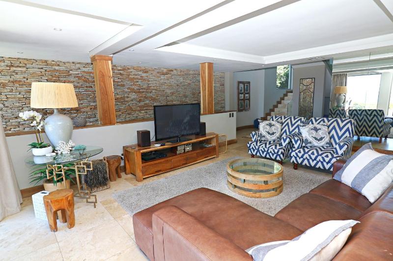 31 Milkwood - image 15