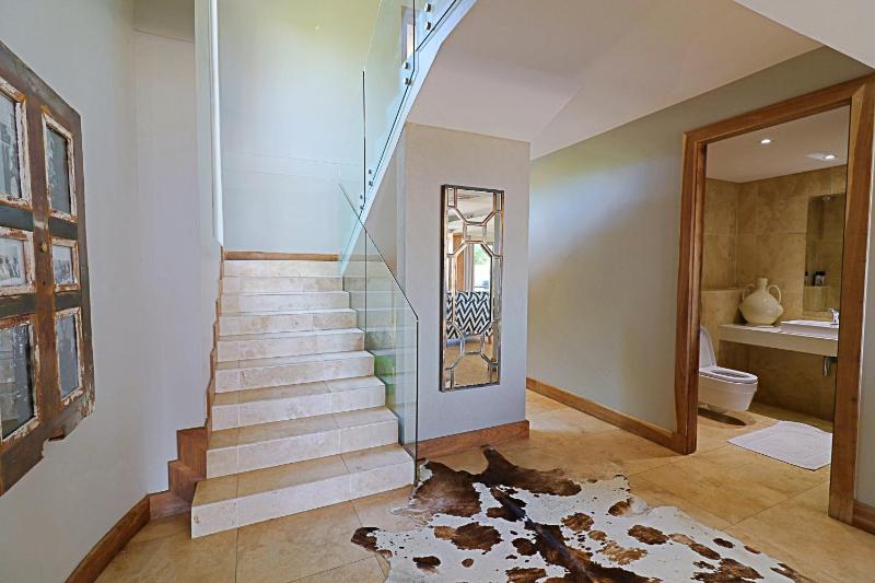 31 Milkwood - image 13