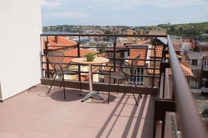 Ema Hotel - image 14