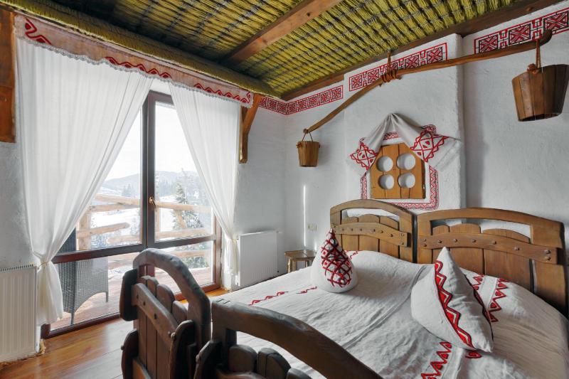 Stara Pravda Hotel - History - image 3