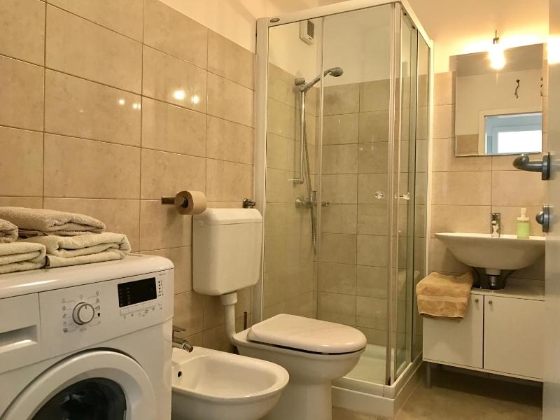 Superior One-Bedroom Apartment with Balcony image 2