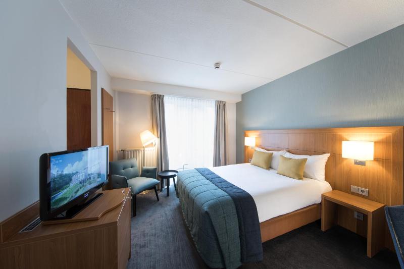 Single Room image 2