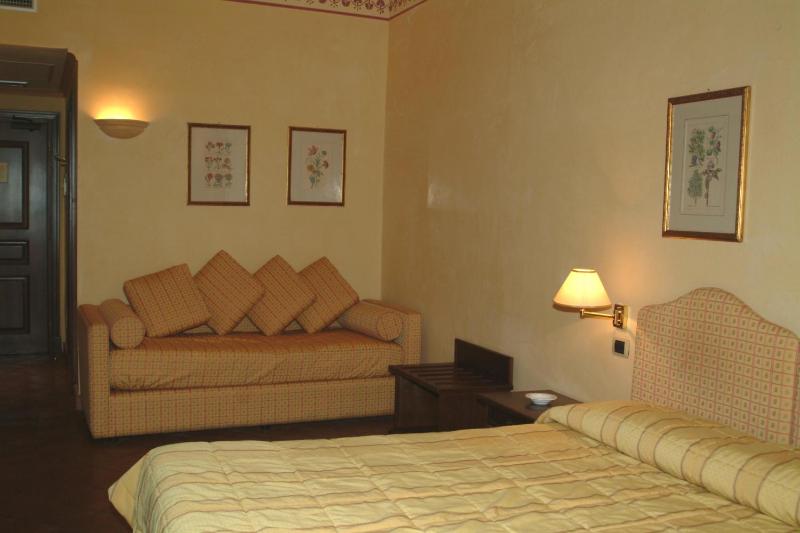 Hotel La Ville - image 44