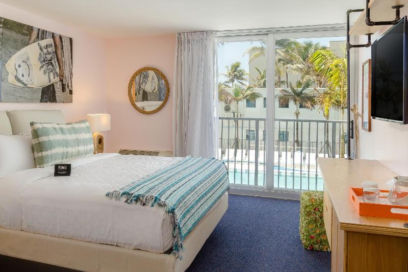 Plunge Beach Resort - image 38