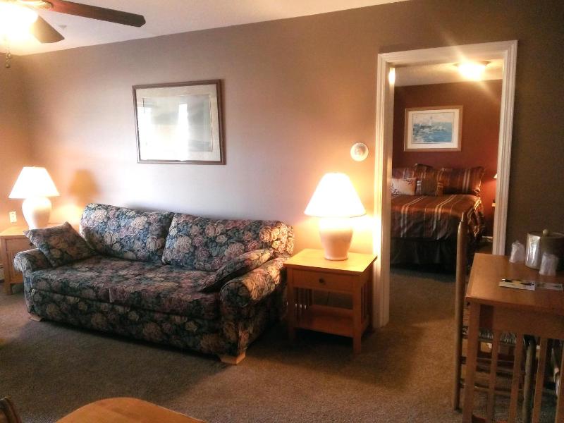 Captain Cook Inn - image 10