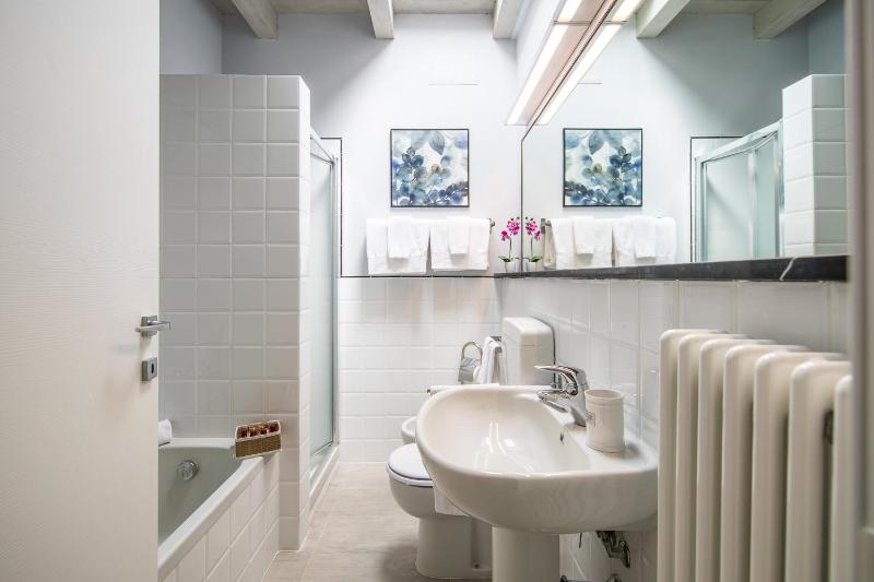 Superior Two-Bedroom Apartment with Terrace image 3