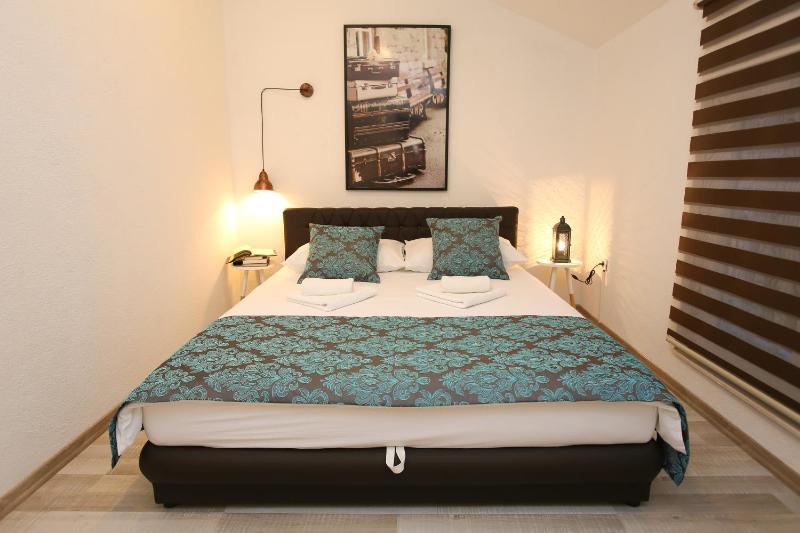 Two-Bedroom Apartment image 3