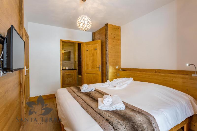 Four-Bedroom Duplex Apartment (7-9 Persons) image 3