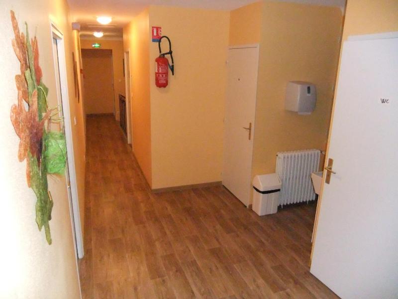 Family Room with Shared Bathroom image 3