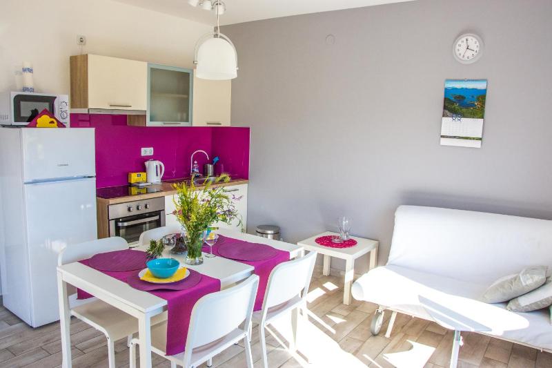 Apartment Villa Franci Pag with heating and open all year - image 5