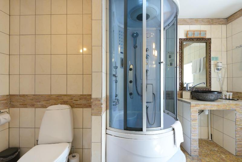 Deluxe Double Room with Fireplace image 3