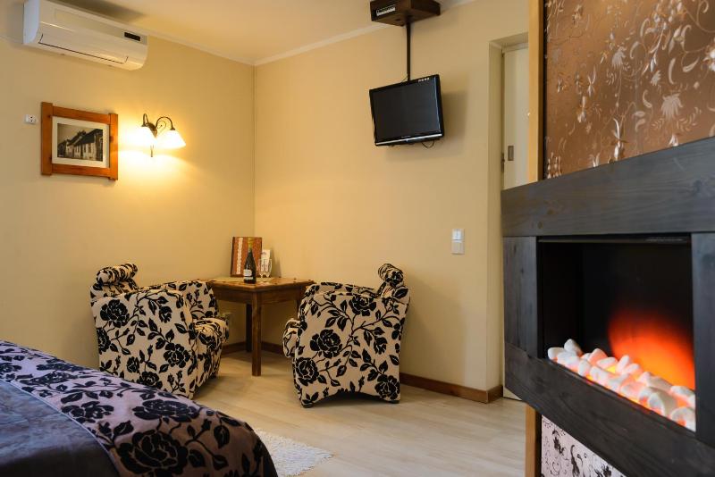 Deluxe Double Room with Fireplace image 4