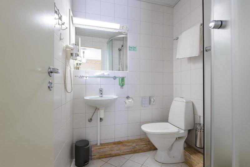 Double Room image 2