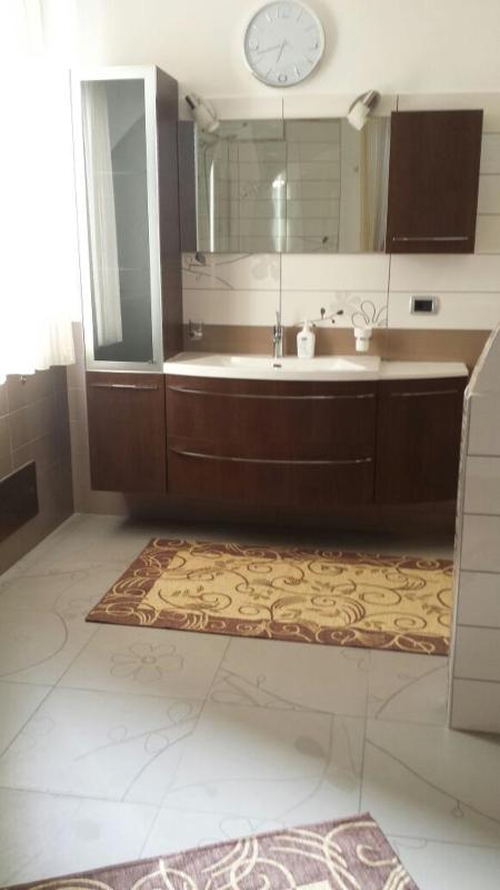 Double Room image 4