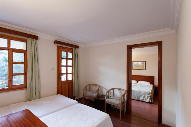 Family Room image 4