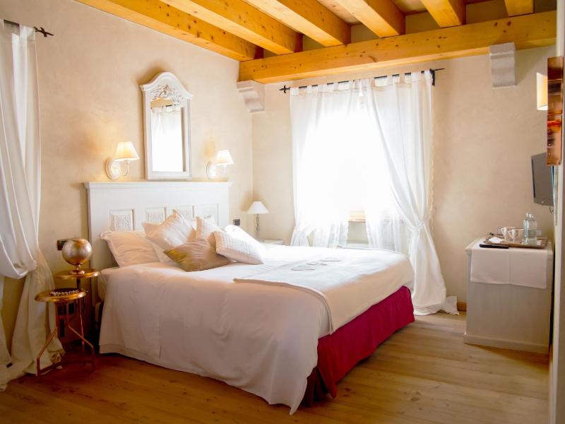 Junior Suite image 1