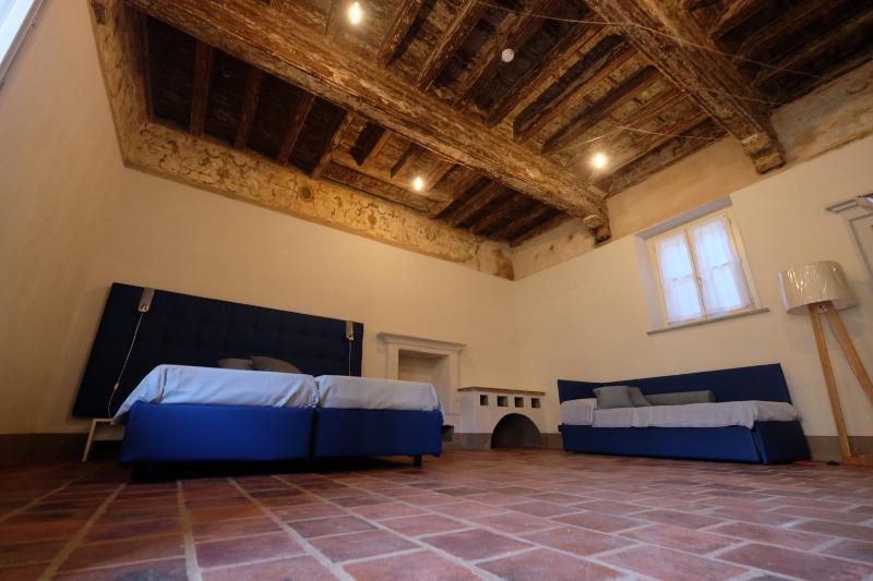 Deluxe Double or Twin Room image 4