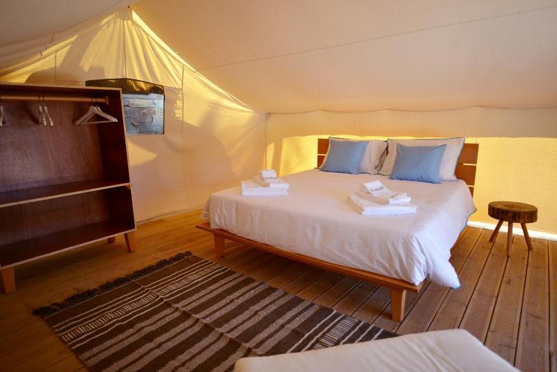 Tent (3 Adults) image 3