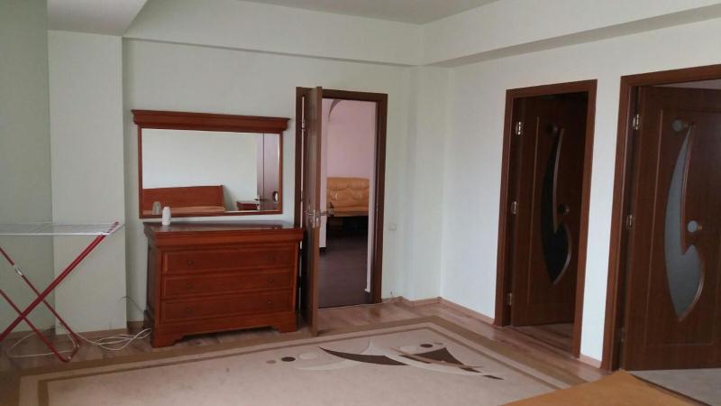 Deluxe Apartment image 3