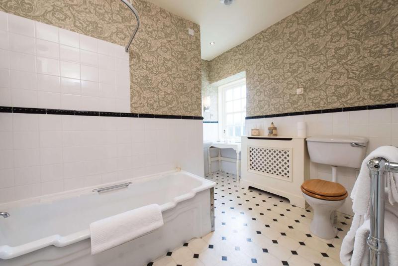 Superior Double Room image 2