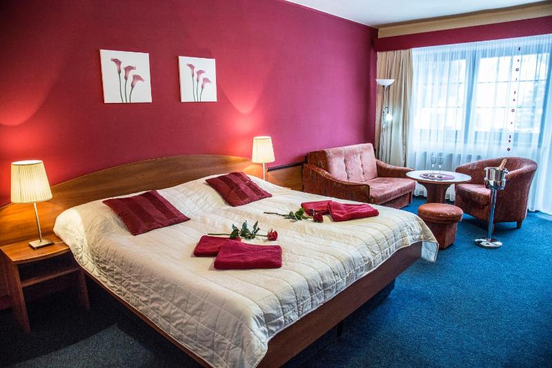 Comfort Double Room with Balcony image 2