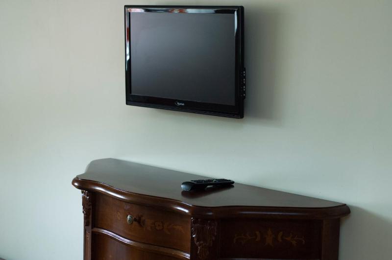 Two-Bedroom Apartment image 4