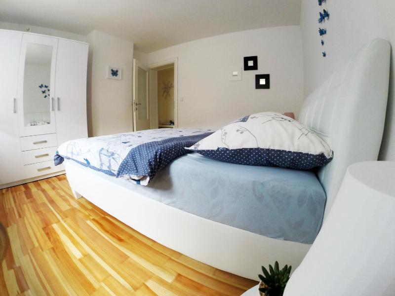 Tarhana Apartment Old Town - image 3